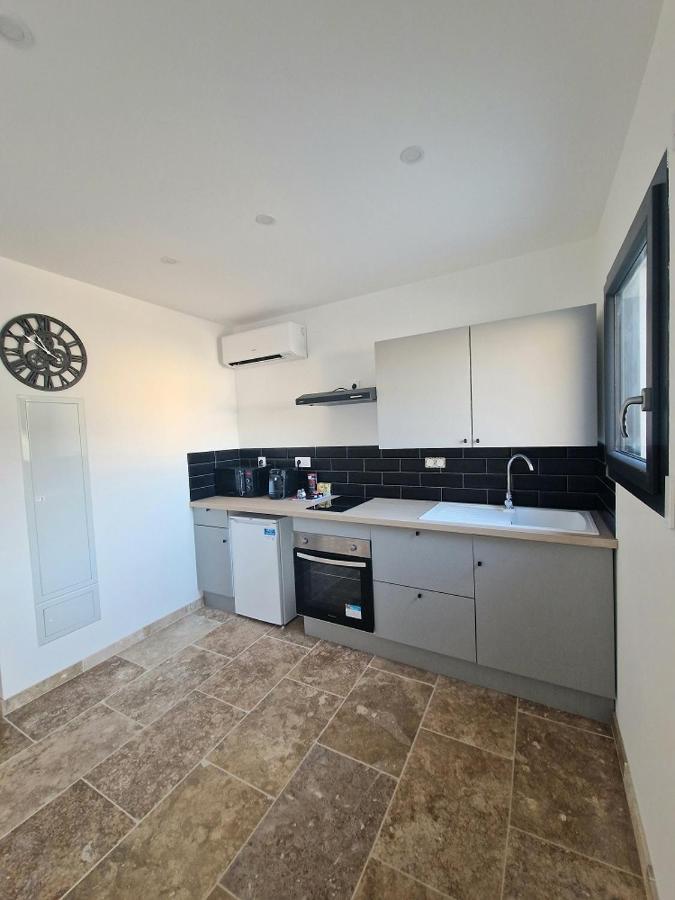 Apartamento Plages Et Terres Bessan Exterior foto