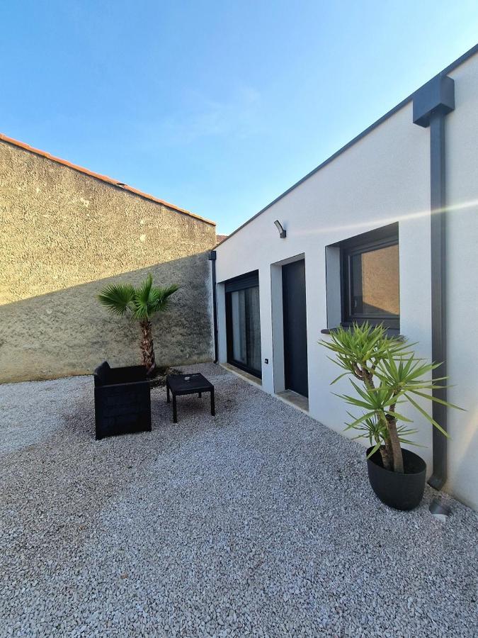 Apartamento Plages Et Terres Bessan Exterior foto