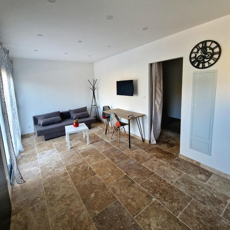 Apartamento Plages Et Terres Bessan Exterior foto